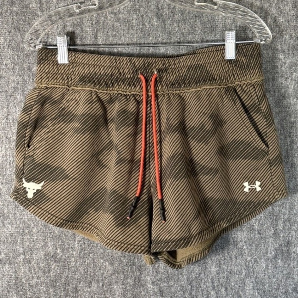 Under Armour Project Rock Shorts Women's Size Large Gym Activewear